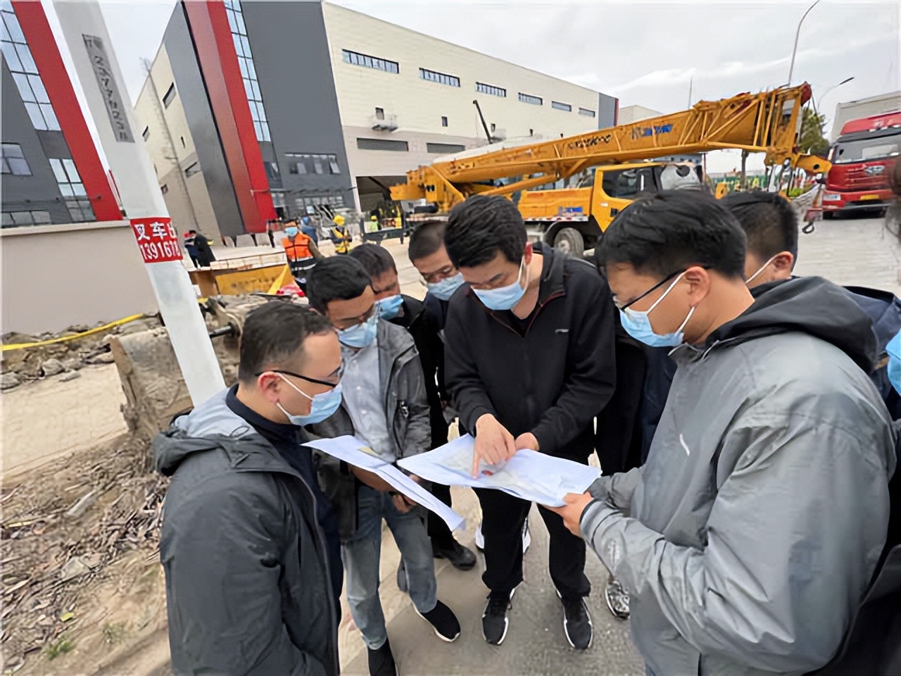 我们是青年站在祖国最前线,我们是战疫青年