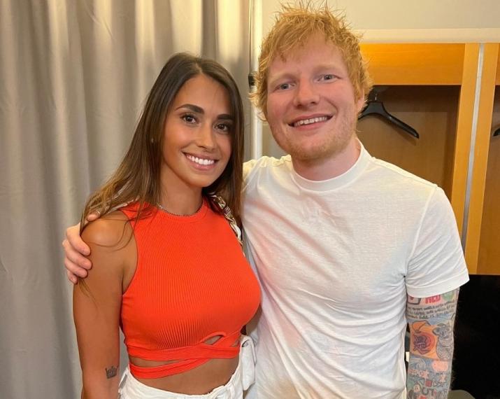 梅西与安东内拉在家直播,梅西与妻子安东内拉·罗库索