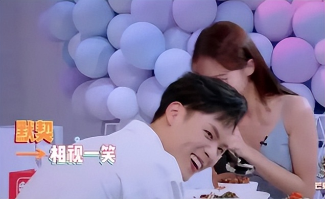 金晨被沈腾调侃,金晨穿衣吓坏沈腾