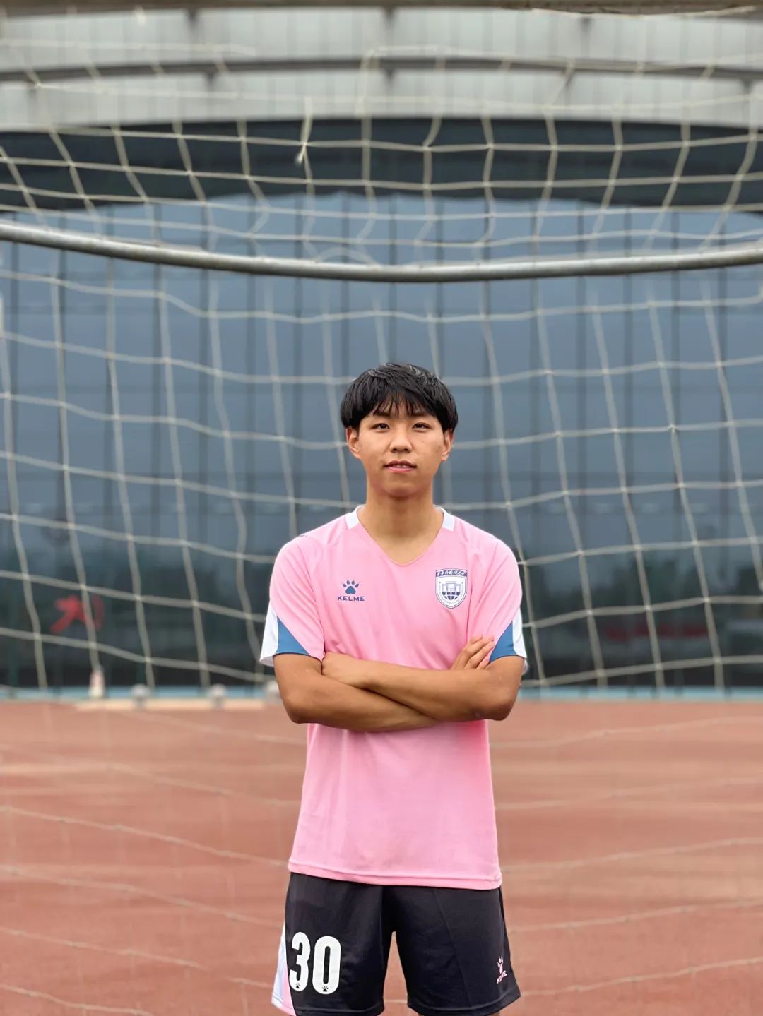 足球少年丨西安外国语大学杜真方：往前走，朝着光