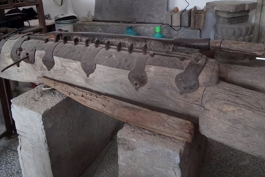 秦朝刑罚制度演变与发展,秦朝刑法残酷带来什么影响