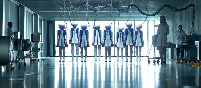 开年第一部爆款国剧，霸屏热搜，被夸黑马，却惹来抄袭争议？