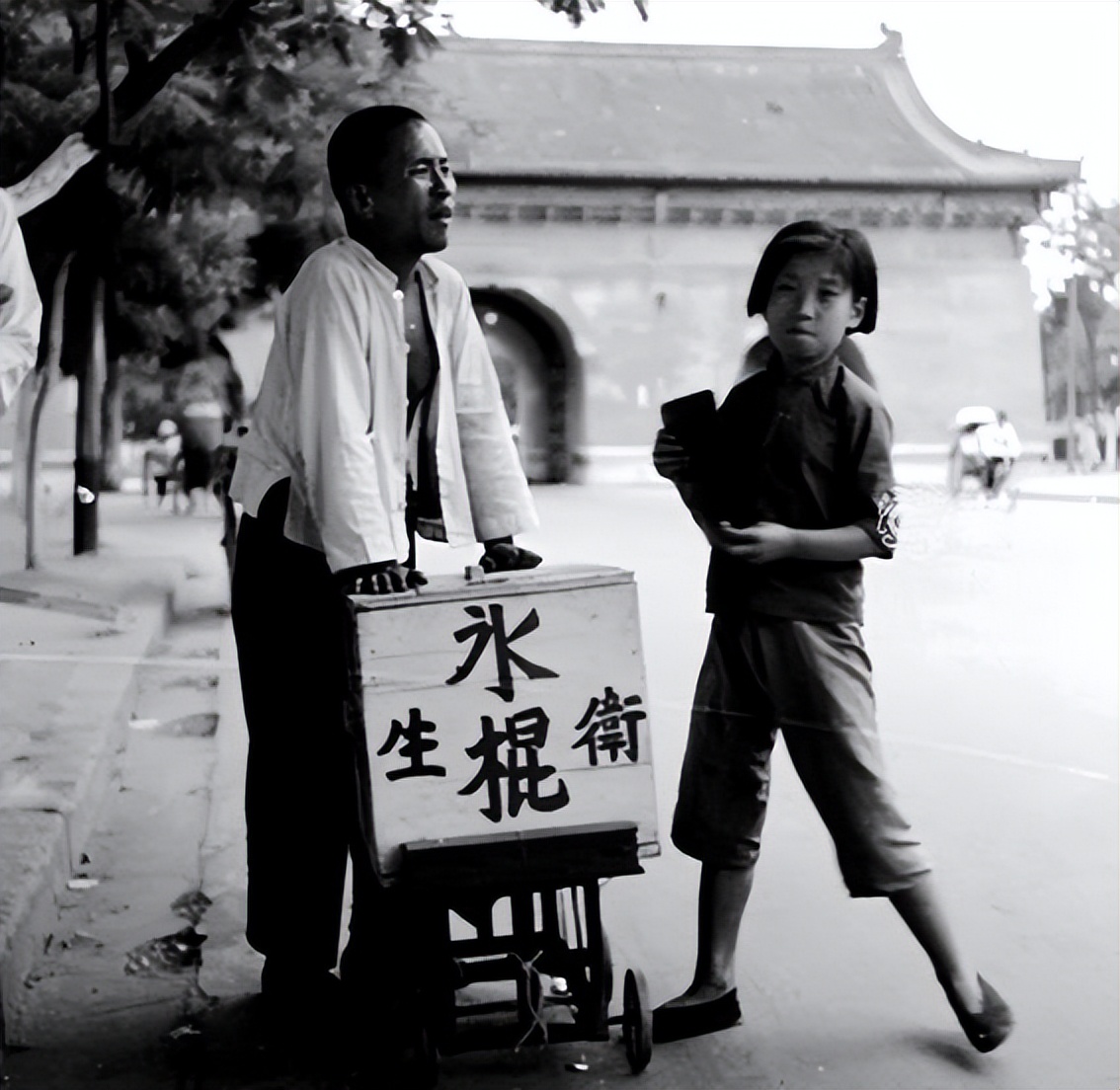 三十多年前的老物件都快成文物了,多年前的物件还记得吗