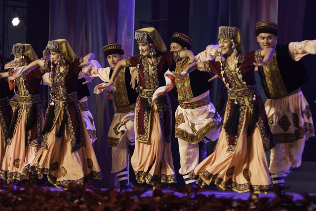 新疆新赛季男篮最新变化如何,新疆男篮新赛季出征仪式完成视频