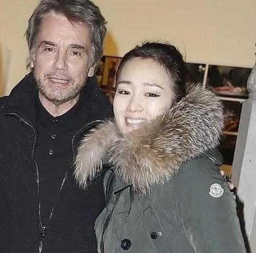 张艺谋巩俐婚姻状况,巩俐和张艺谋恋情的第八年