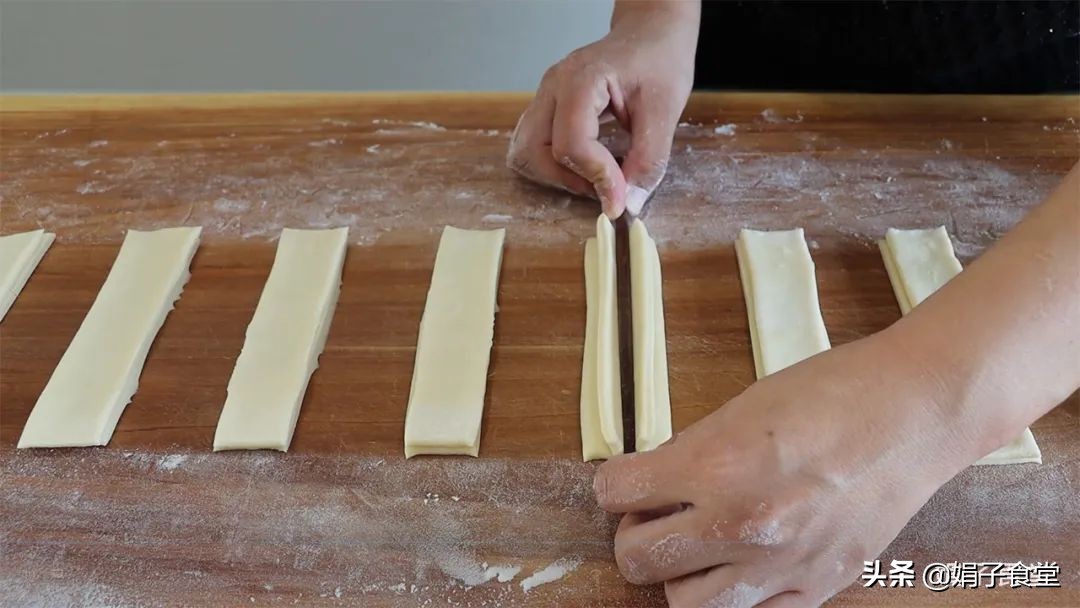 教你在家自制健康油条4种做法,健康酥脆油条的做法和配方