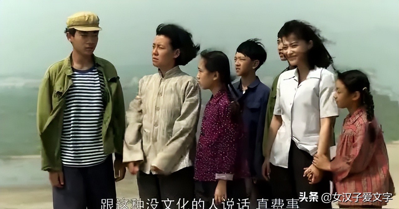 《父母爱情》安杰在房顶放屁后江德福的反应，了解所谓真爱的现实