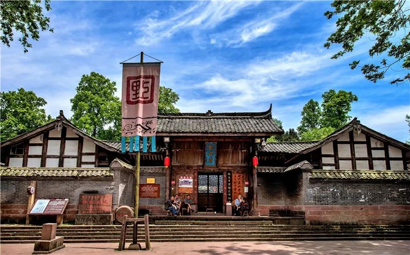 非遗奇遇记端午赛龙舟,端午节赛龙舟比较有特色文艺活动