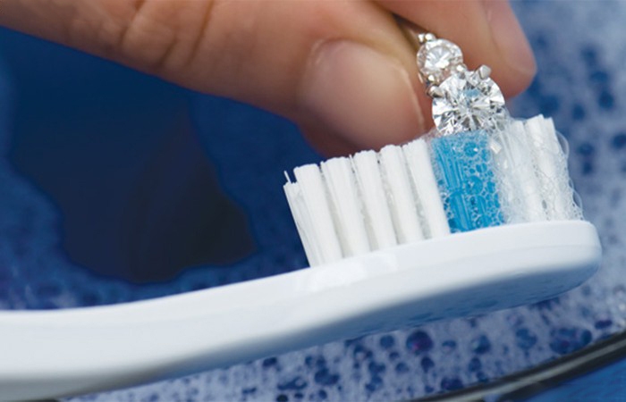 哪里可以清洗钻石戒指,钻戒清洗去哪里