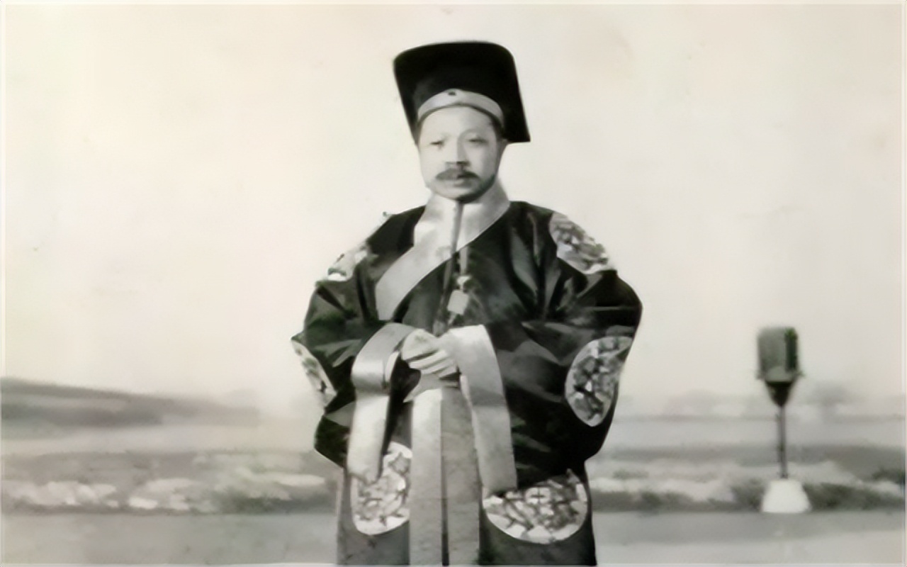 袁世凯只当了83天皇帝，为何中国却铸造了7.5亿枚“袁大头”？