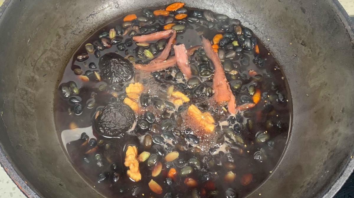 它才是真正的补肾之王,每天喝它补肾养颜白发变黑发