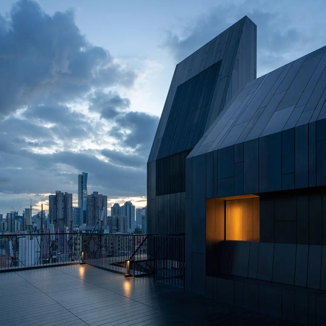 南头古城“有熊”出没，展出旧建筑的新魅力|大观国际