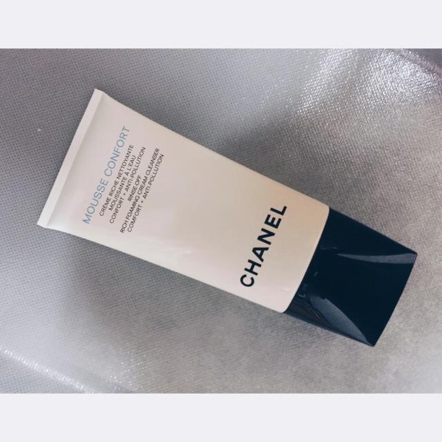 清洁力度好又不伤皮肤的洗面奶,所有洗面奶有收缩毛孔功效吗