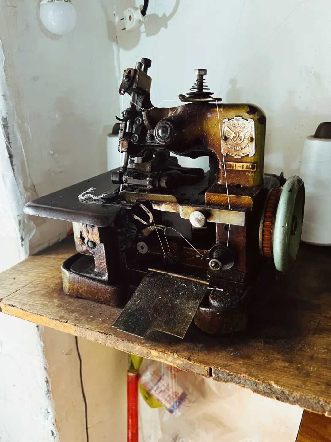 步行街缝纫店,街边缝纫店