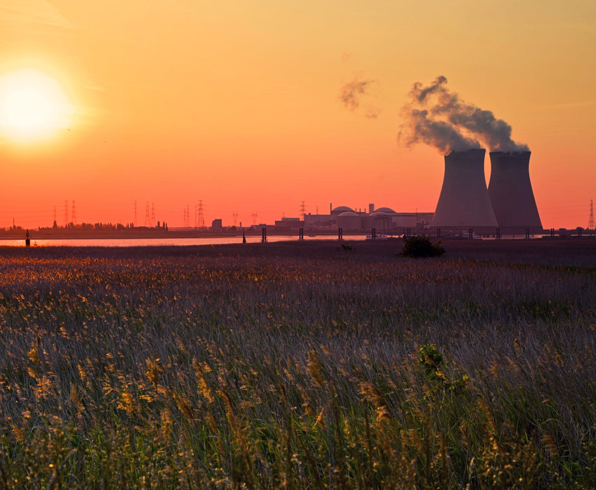核聚变能让宇宙飞船达到什么速度,中国人造太阳核聚变技术
