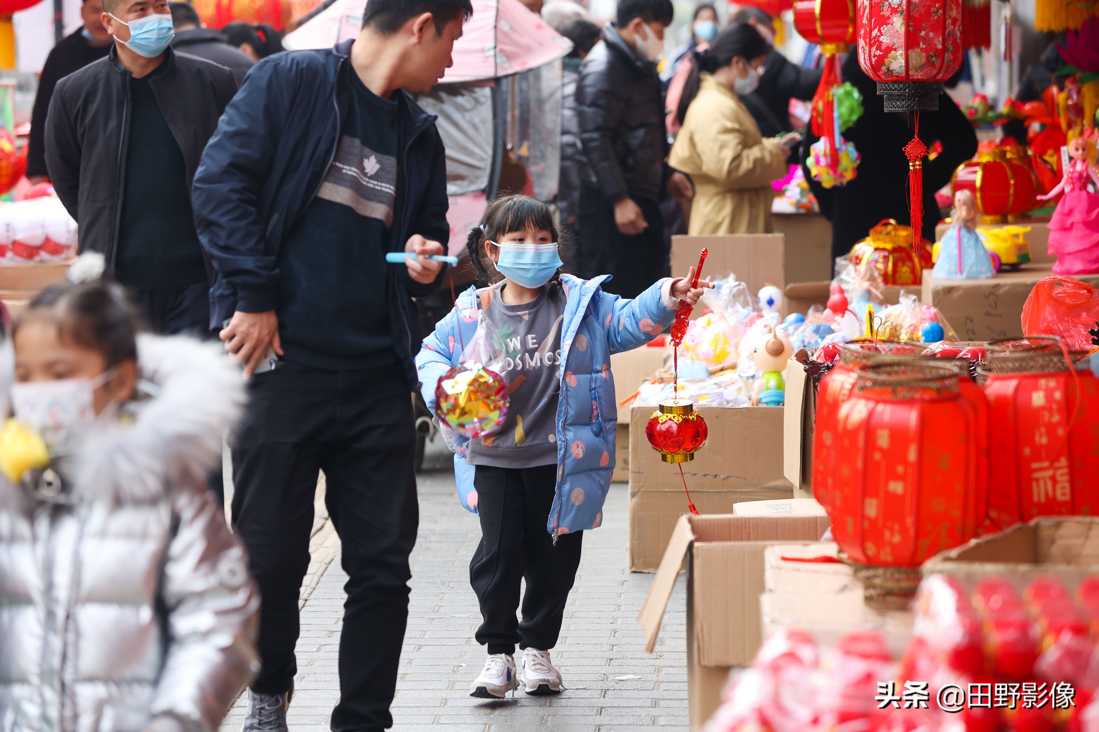 西安大红灯笼批发市场,西安三府湾灯笼批发市场
