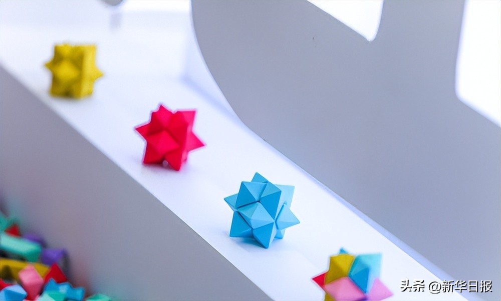 文具控被疯狂种草！齐心文创的“鲁班锁”橡皮来了