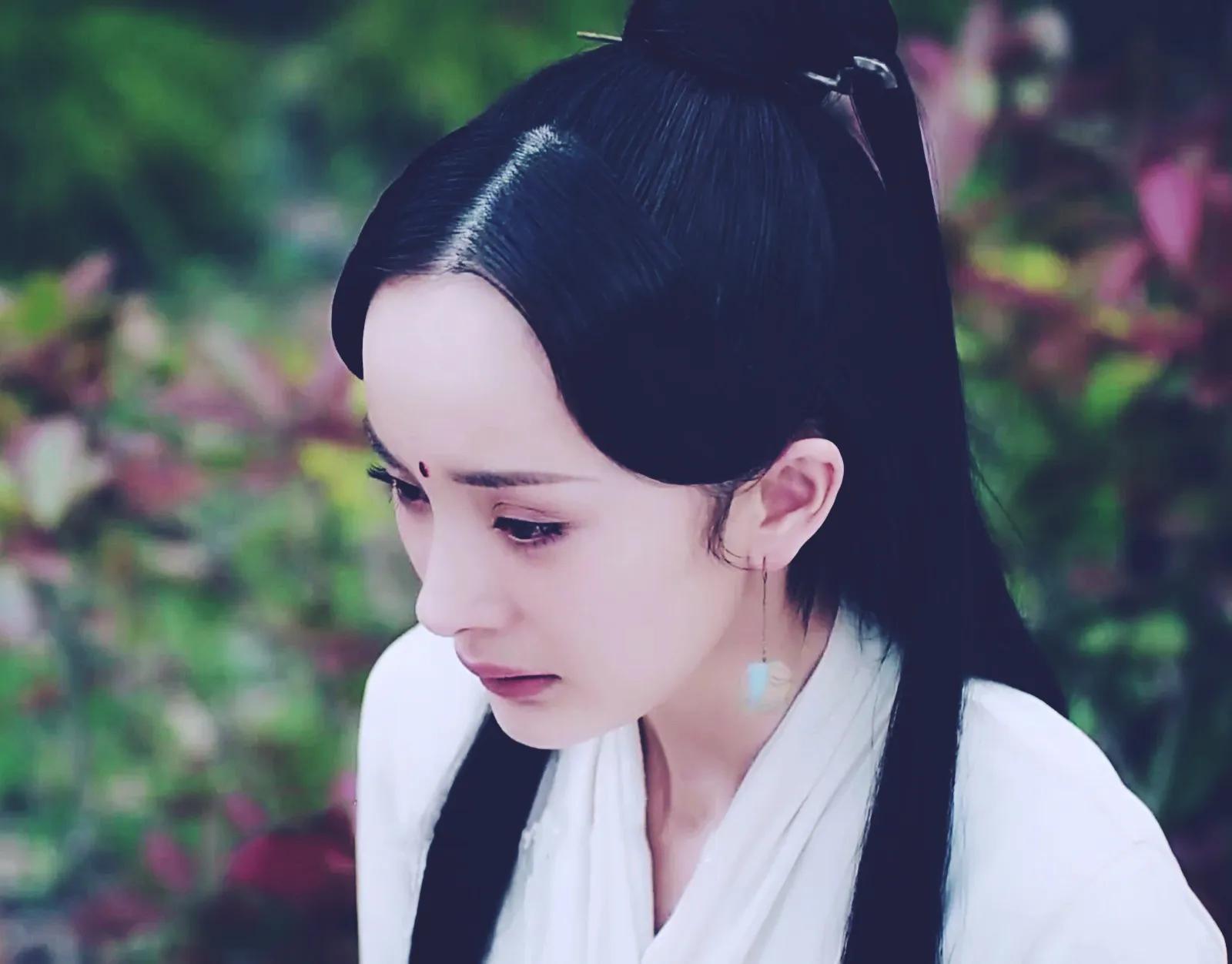 三生三世十里桃花，名字上分析墨渊和白浅才是天生一对