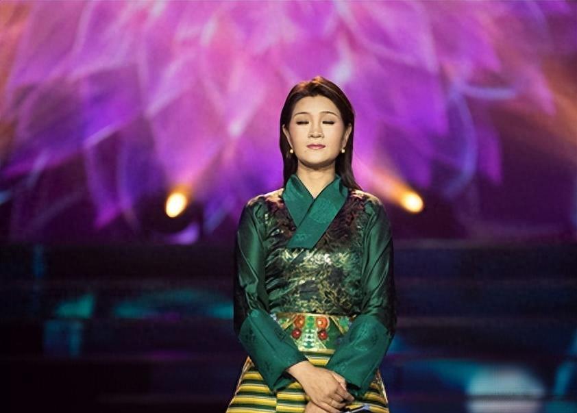 歌手降央卓玛现状,降央卓玛生了几个娃