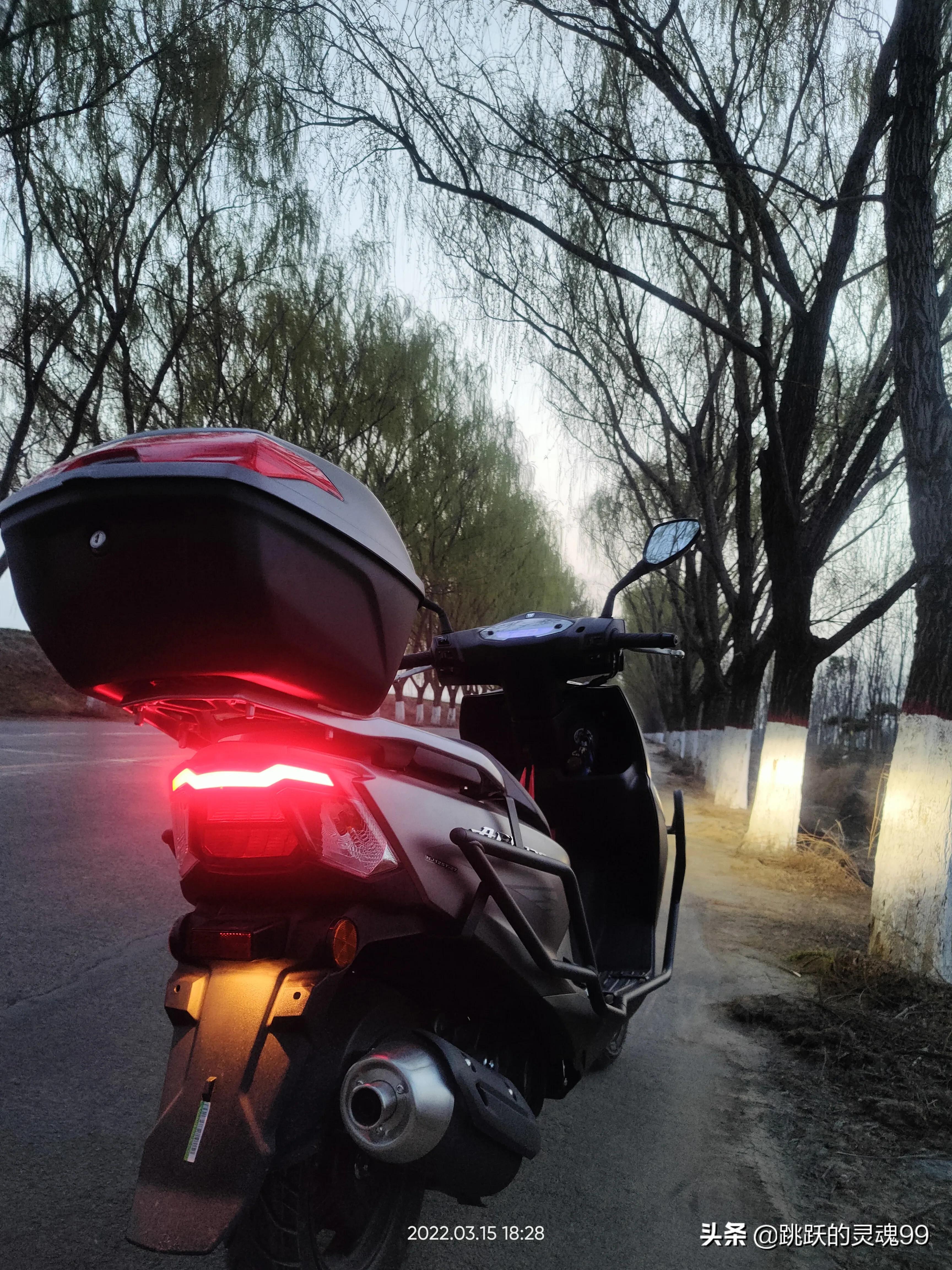 豪爵afr125踏板售价现在有优惠吗,万元内150豪爵踏板