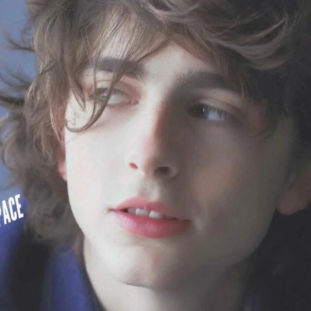 头像微信好看的,刺眼的微信头像完整版