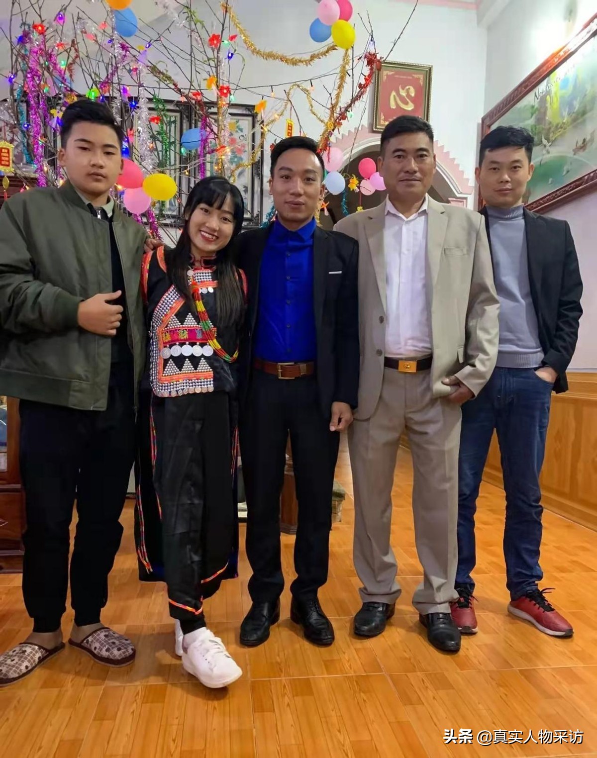 中国小伙辞职到越南找女友,中国小伙在越南打工娶了越南姑娘