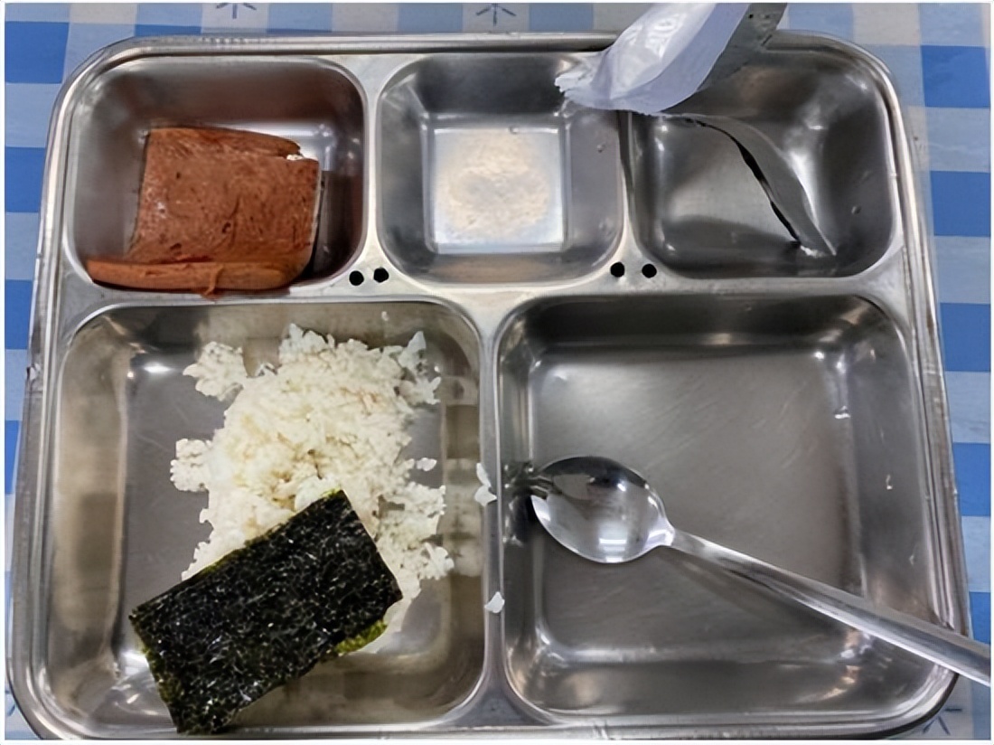 在韩国当兵有多惨,在韩国当兵惨吗