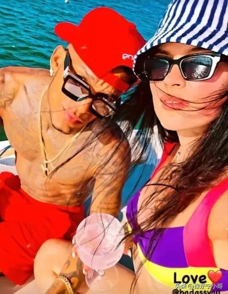 从铁血勇士，到“情感专家”，巴西卡神在球迷们中的地位不再重要