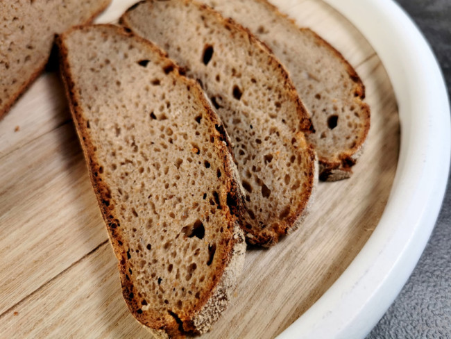 德国酸菜和中国酸菜有什么不同,德国香肠火腿和酸菜