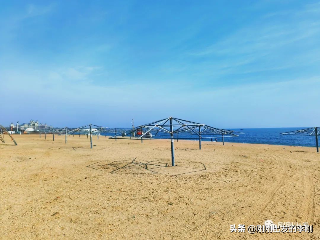 大连最美的浴场之一，金石滩十里黄金海岸，太美了吧