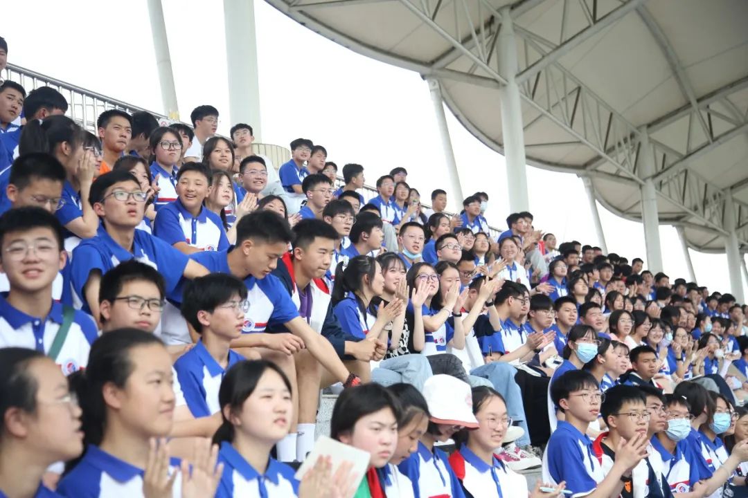 女足再战新佳绩,贡嘎杯女足8强