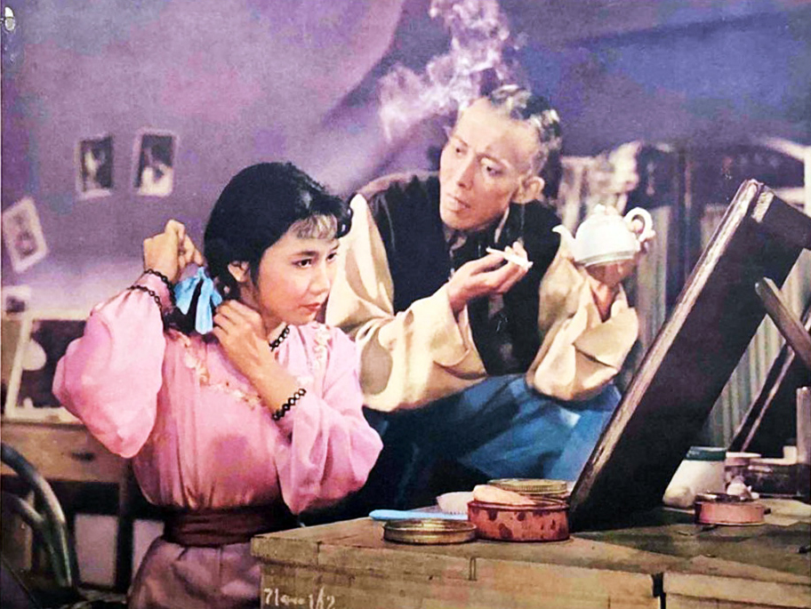 又一著名女演员去世,又一著名女歌唱家因病离世