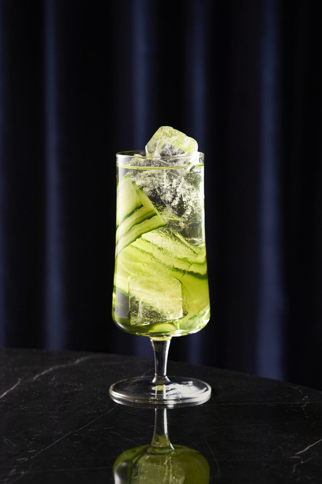 _,¦3」∠_想空腹在杭州酒吧正经喝醉，可真难！