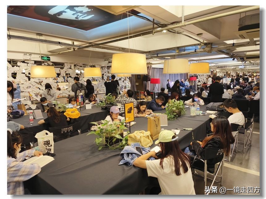 先锋书店全球十大最美书店之一,先锋书店为什么叫最美书店