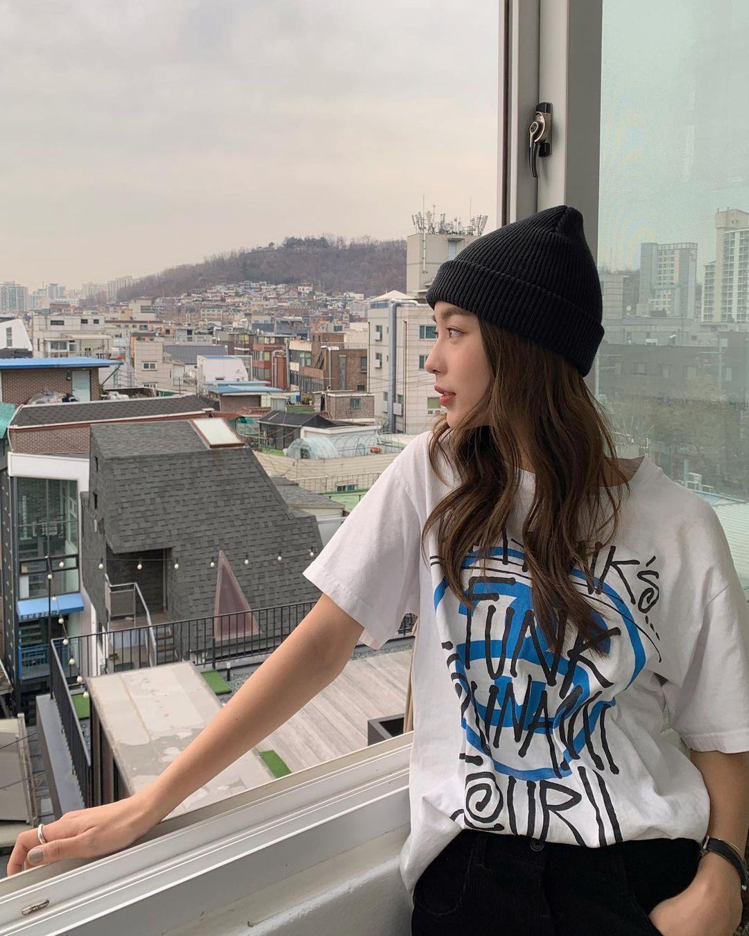 时尚博主的19件夏季日常穿搭look,这位博主的减龄穿搭值得学习