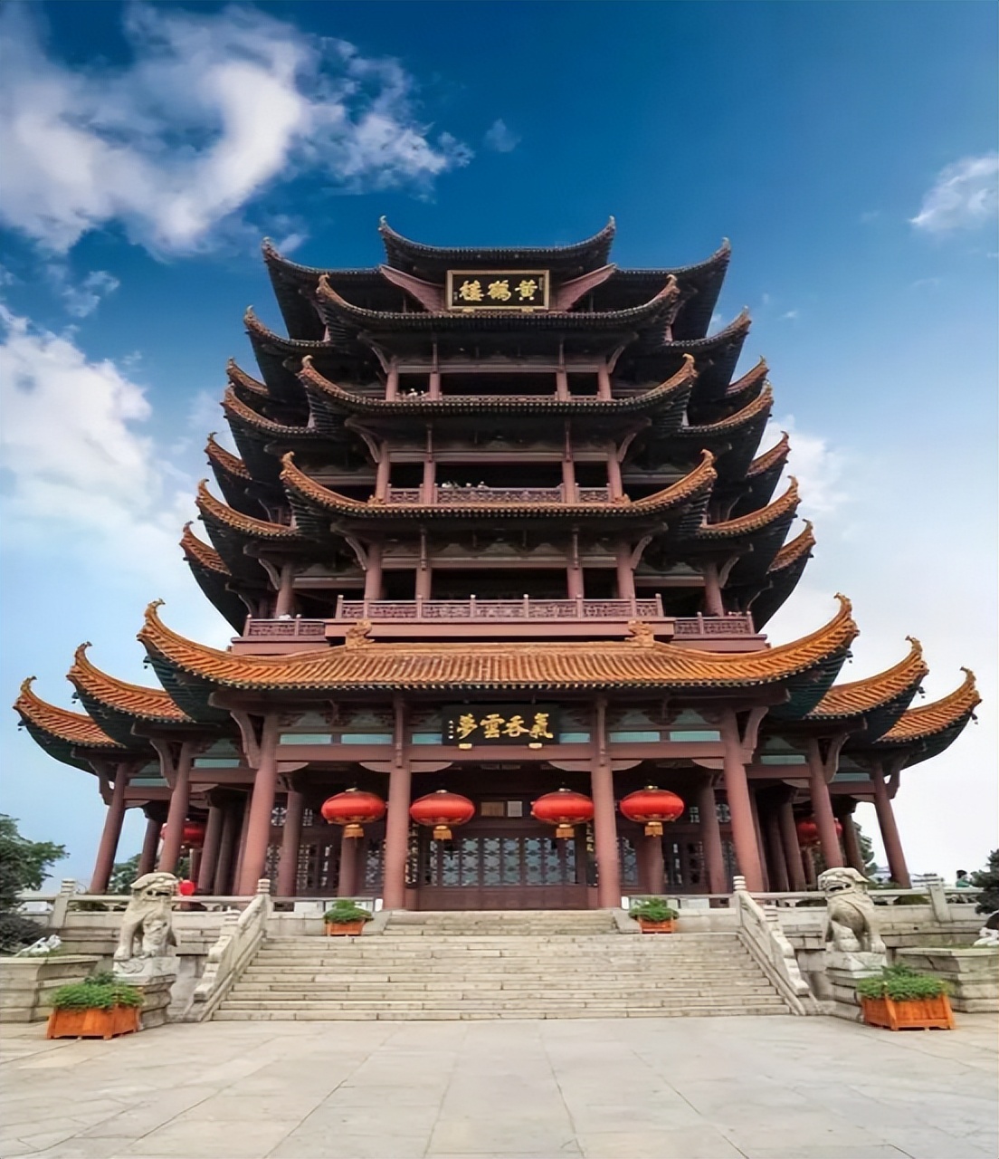 黄鹤楼天下江山第一楼是哪个门,黄鹤楼天下江山第一楼谁写的