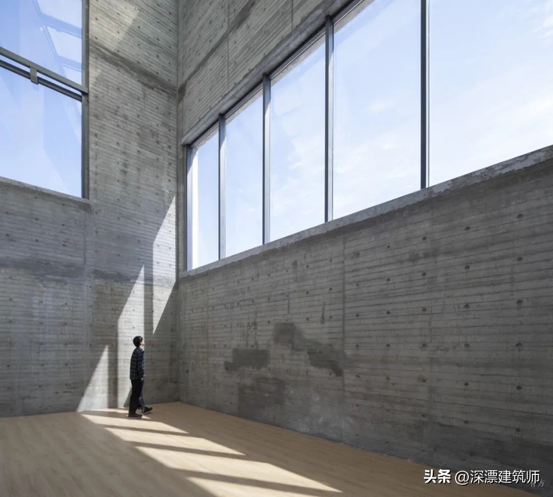 新作|友兰中学图艺综合楼：延展与折叠/WAU建筑事务所