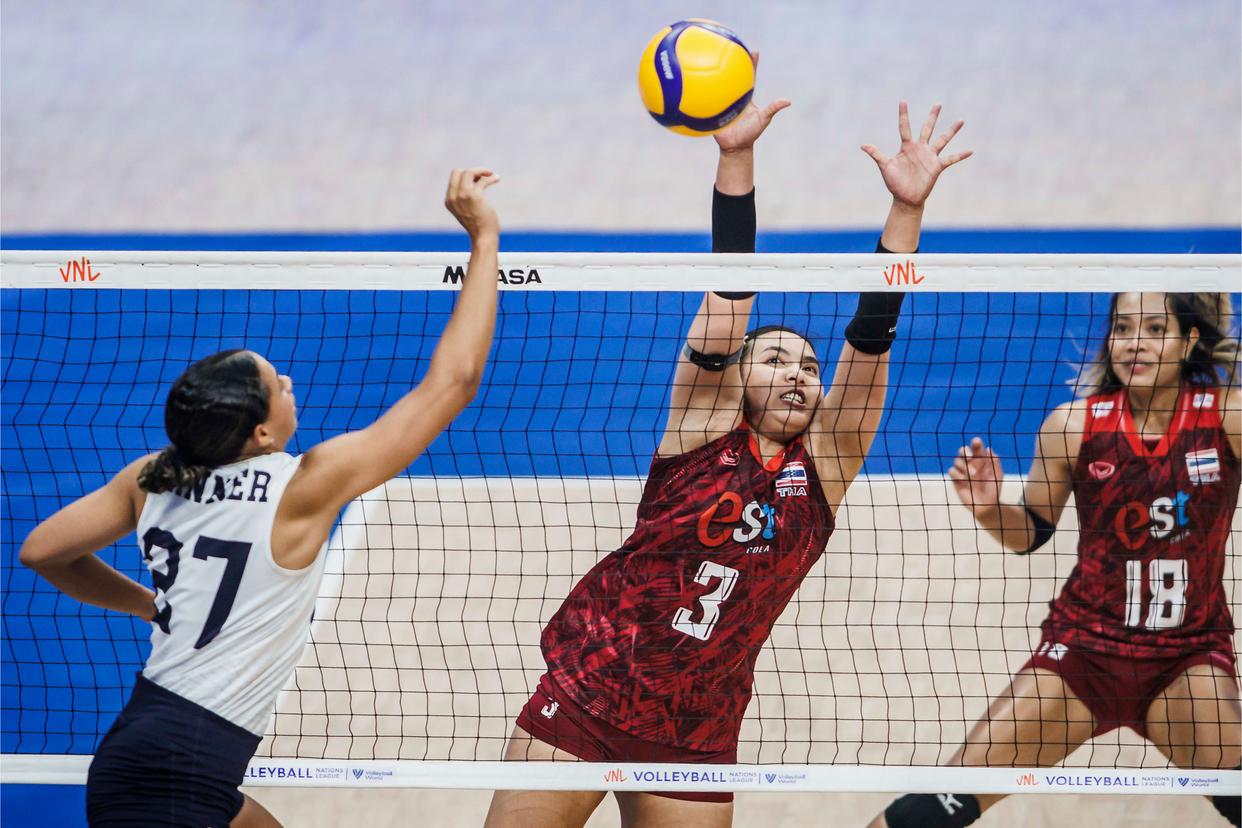 中国女排结束连败,中国女排跌至世界第5