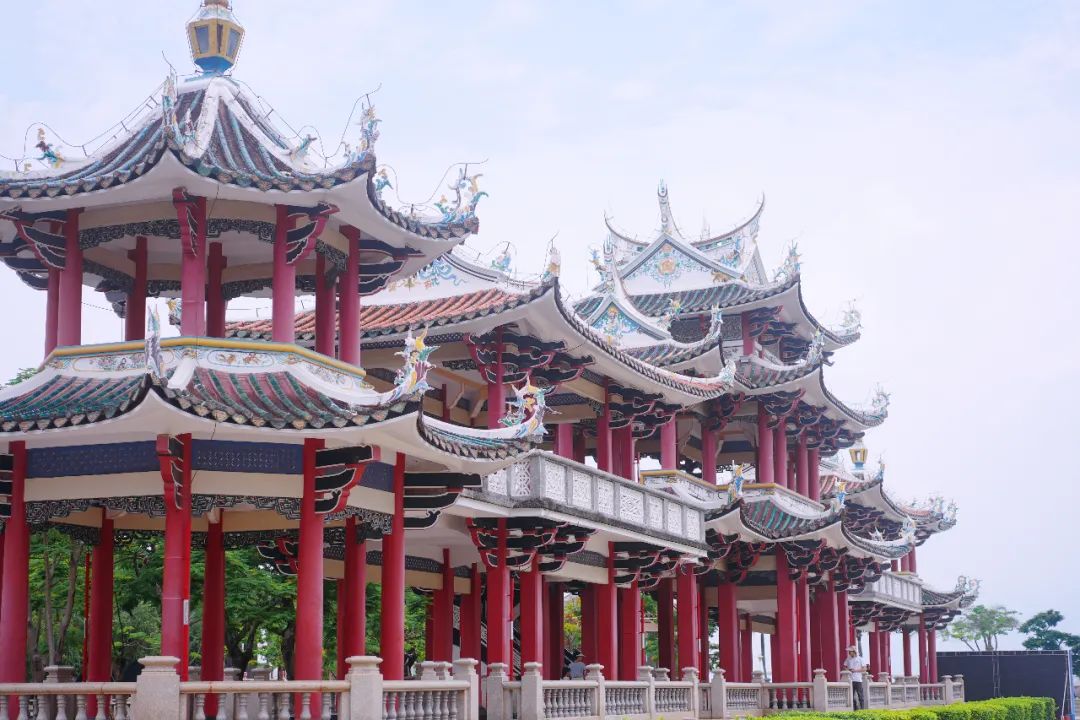 来厦门旅游订不到酒店,去厦门玩住不住鼓浪屿