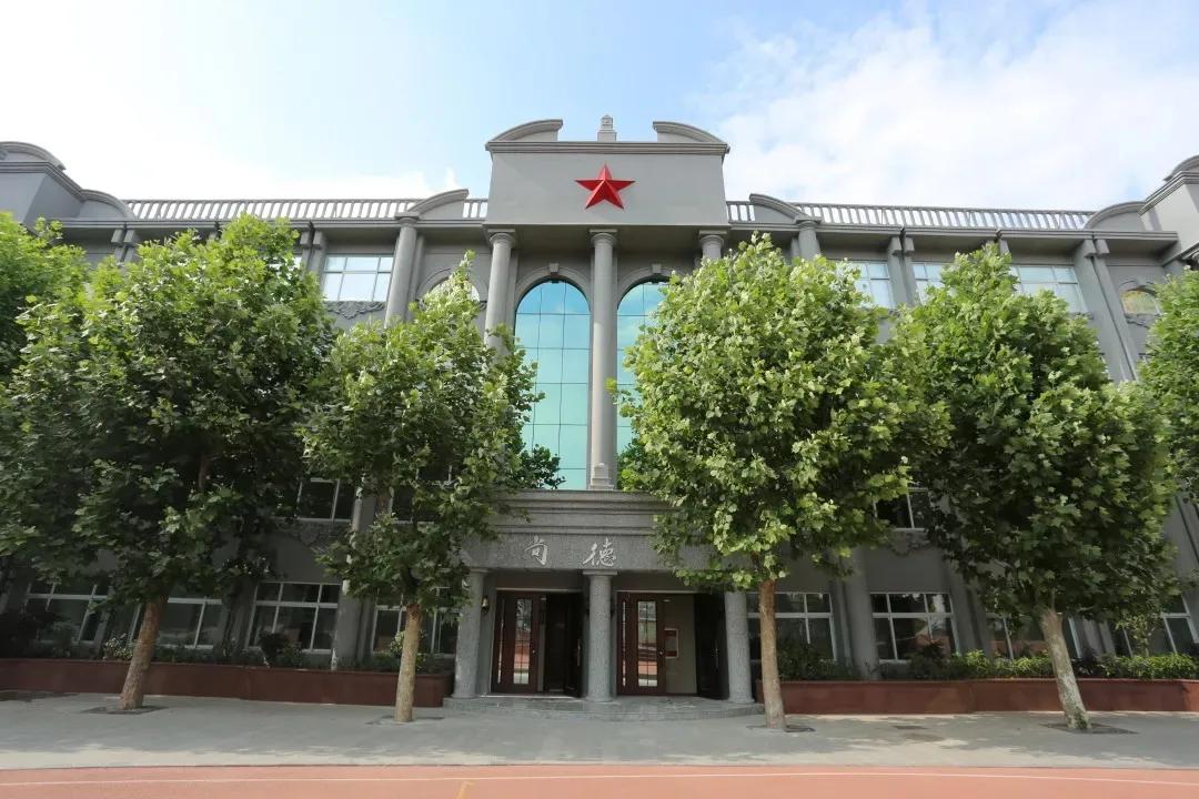 郑州市第二中学vs河南省实验中学,郑州八中对比省实验初中