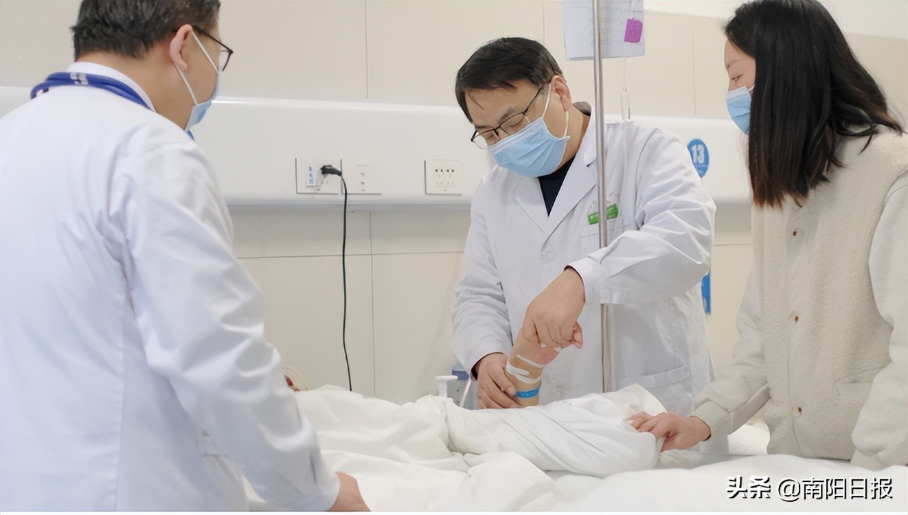 出车祸没钱交就不抢救？事实真相是……