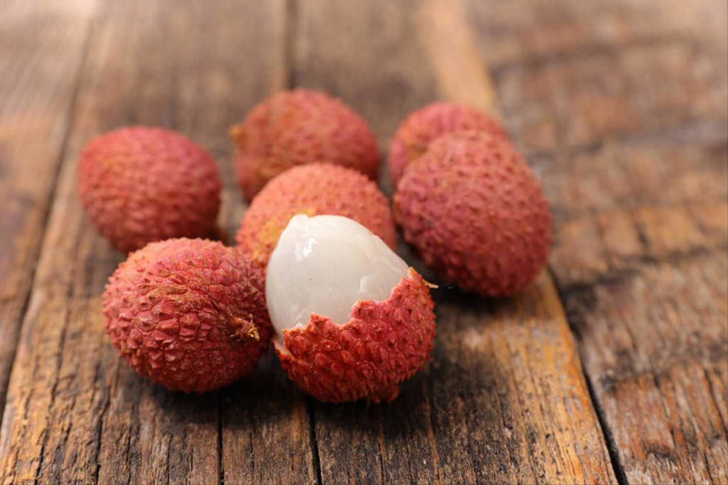 体内气血不足的女人，常吃6种食物，或有助滋补气血，面若桃花