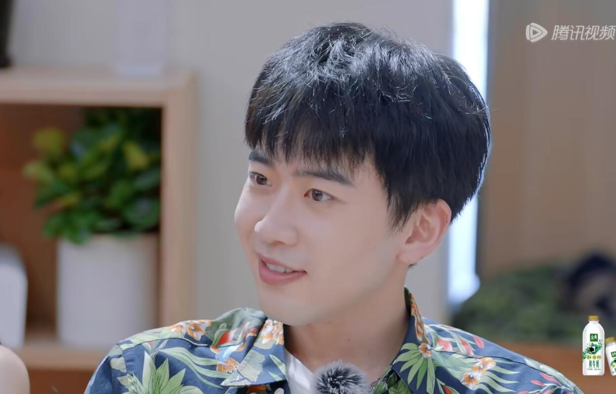 宋丹丹离开后才发现《桃花坞》的嘉宾有多假，包括反内卷的李雪琴