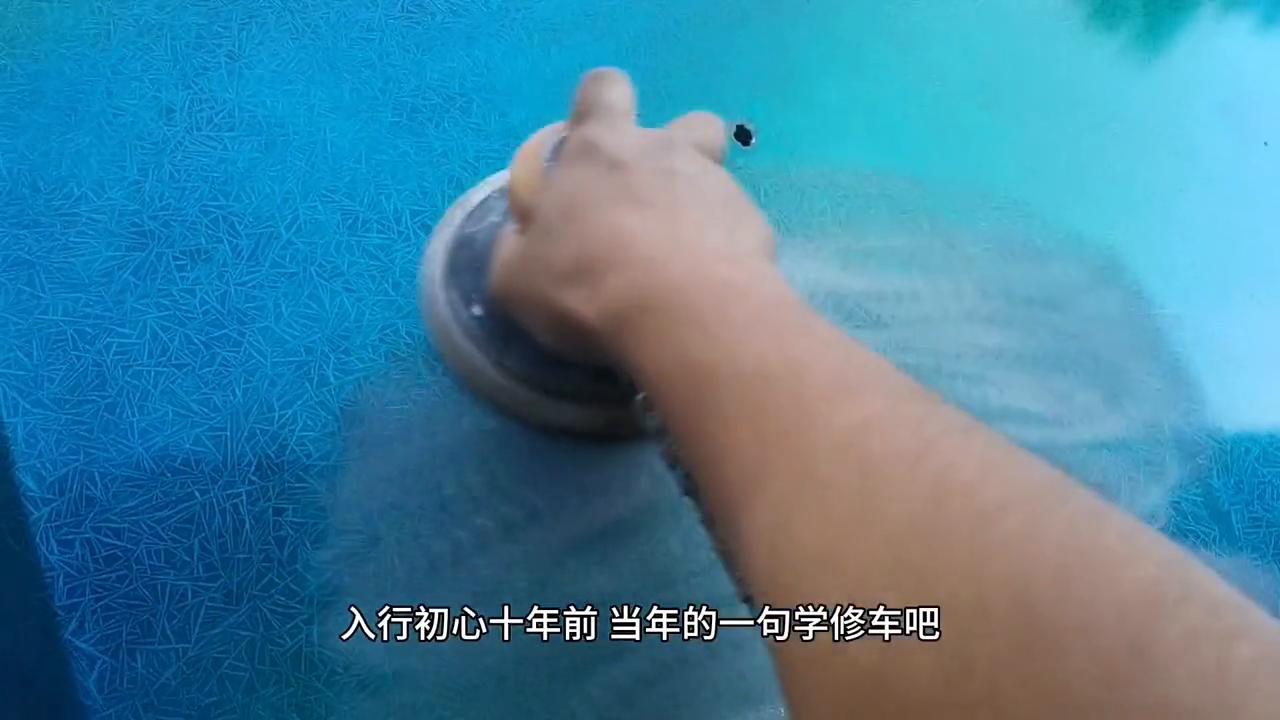 汽车喷漆改色最佳方案,如何自己给汽车喷漆改色