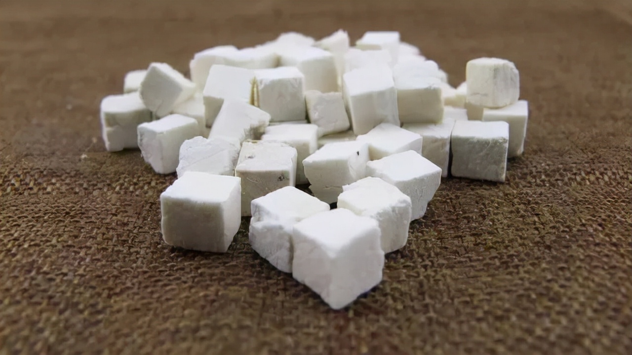 两肋胀痛和脂肪肝有关系吗,脂肪肝右肋骨下方闷胀