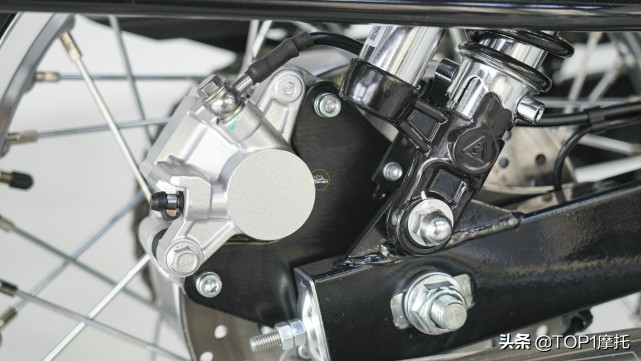 逸500复古测评,两万左右的500cc摩托车复古二手