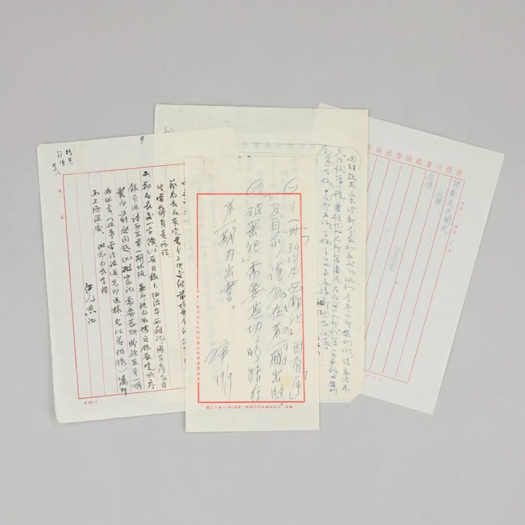 十二月拍|拥抱还是背离，都是在同一个世界里的选择