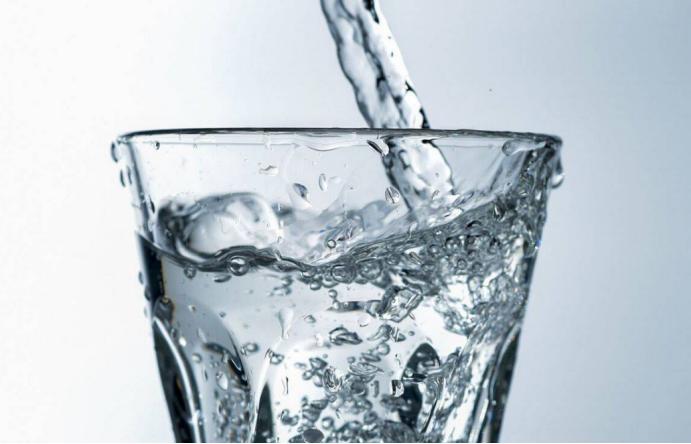 女人晚生和早生娃的区别,早生和晚生小孩的好处