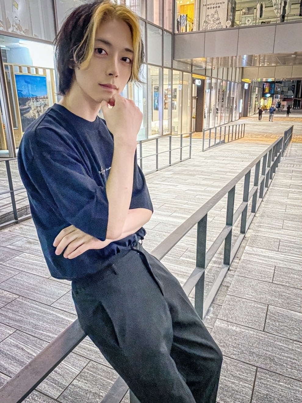 日本1米5小哥砸1600万疯狂整容增高！断骨惨烈过程吓傻网友