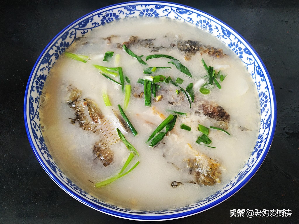 辅食山药鲫鱼汤,儿童鲫鱼山药汤